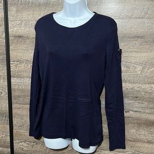 Navy long sleeve shirt